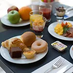 Melia Oriente Готель 4*