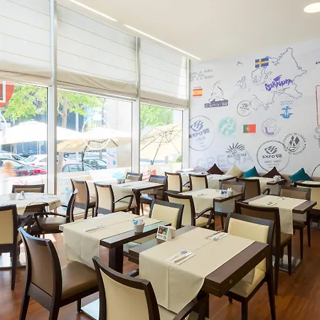 Meliá Oriente Hotel