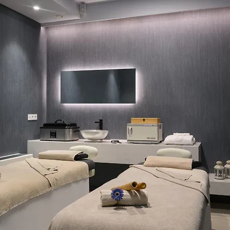Melia Oriente 4* Lisbon