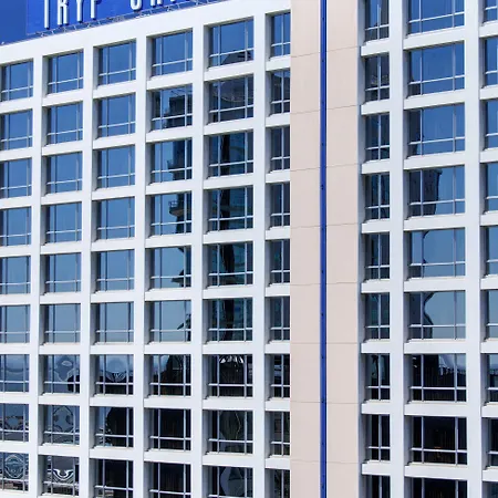 Melia Oriente 호텔 4*