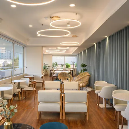 Отель Melia Oriente Лиссабон