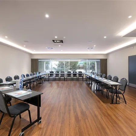 Melia Oriente 4* Lisbon