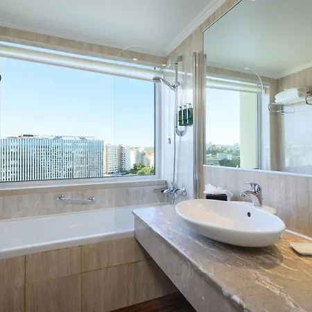 Melia Oriente Hotel 4*