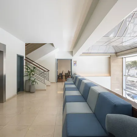 Meliá Oriente 4*