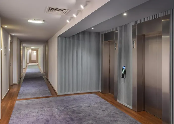 Melia Oriente Szálloda 4*