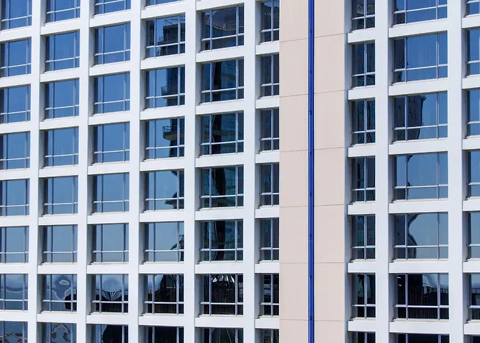 Melia Oriente Szálloda 4*