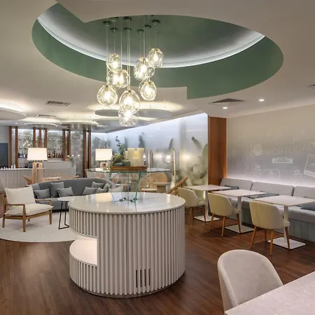 Melia Oriente 4* Lissabon